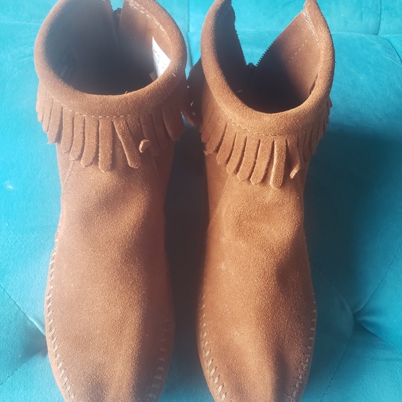 Moccasin Fringe Zip-up Booties Child Size 4 - Picture 4 of 7